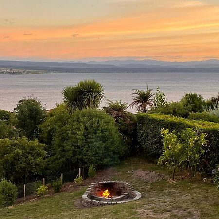 Apartamento Acacia Bay Lago Lago Taupo Exterior foto