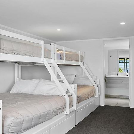 Apartamento Acacia Bay Lago Lago Taupo Exterior foto