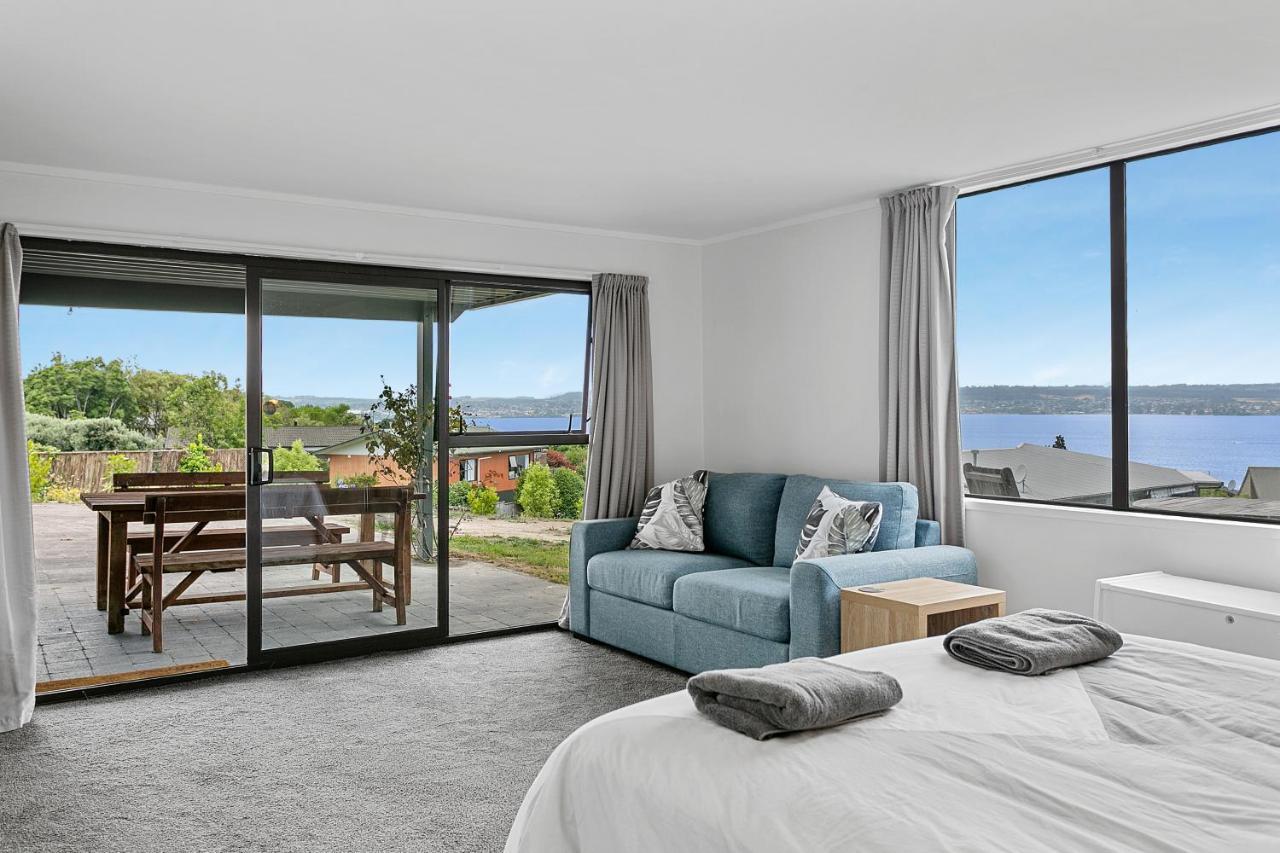 Apartamento Acacia Bay Lago Lago Taupo Exterior foto